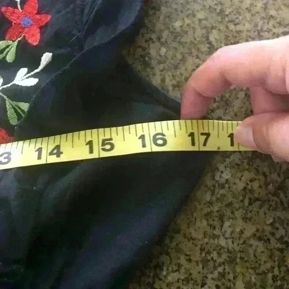 VTG Speed Control New York Black Embroidered Dress Women M - Picture 11 of 12